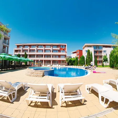 Nessebar Club * סאני ביץ'