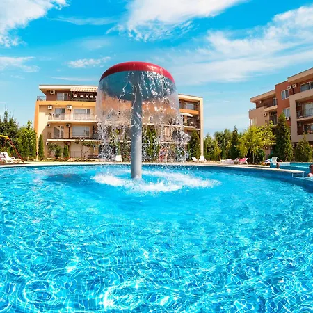 Nessebar Club * סאני ביץ'