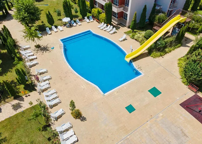 Nessebar Club *